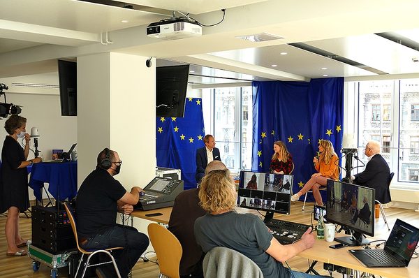 Referenz Konferenztechnik: Veranstaltung der Europäischen Kommission mit Dolmetschtechnik